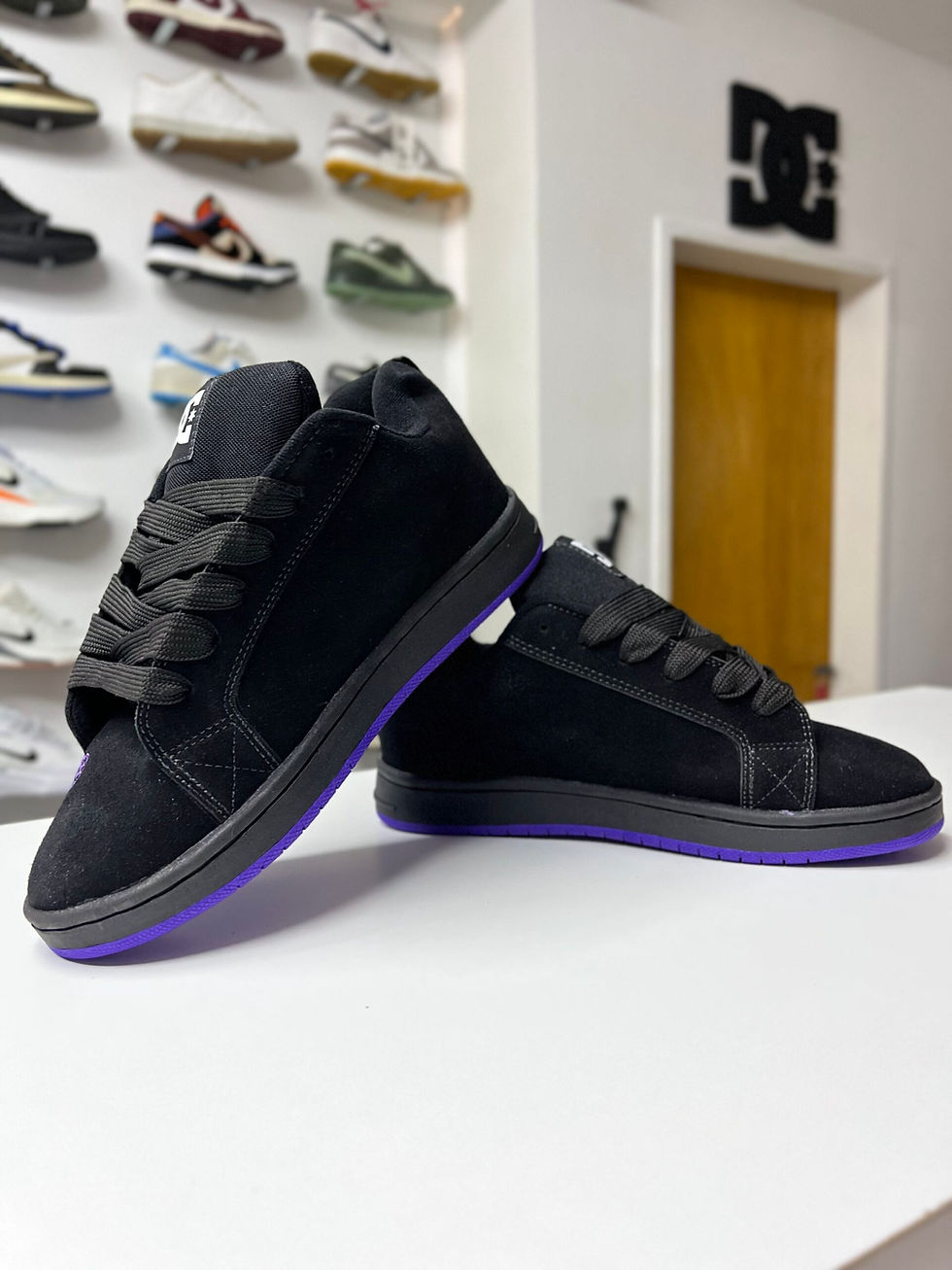 Miniatura: DC Shoes Court Graffik bajos “Slayer” negros/morados