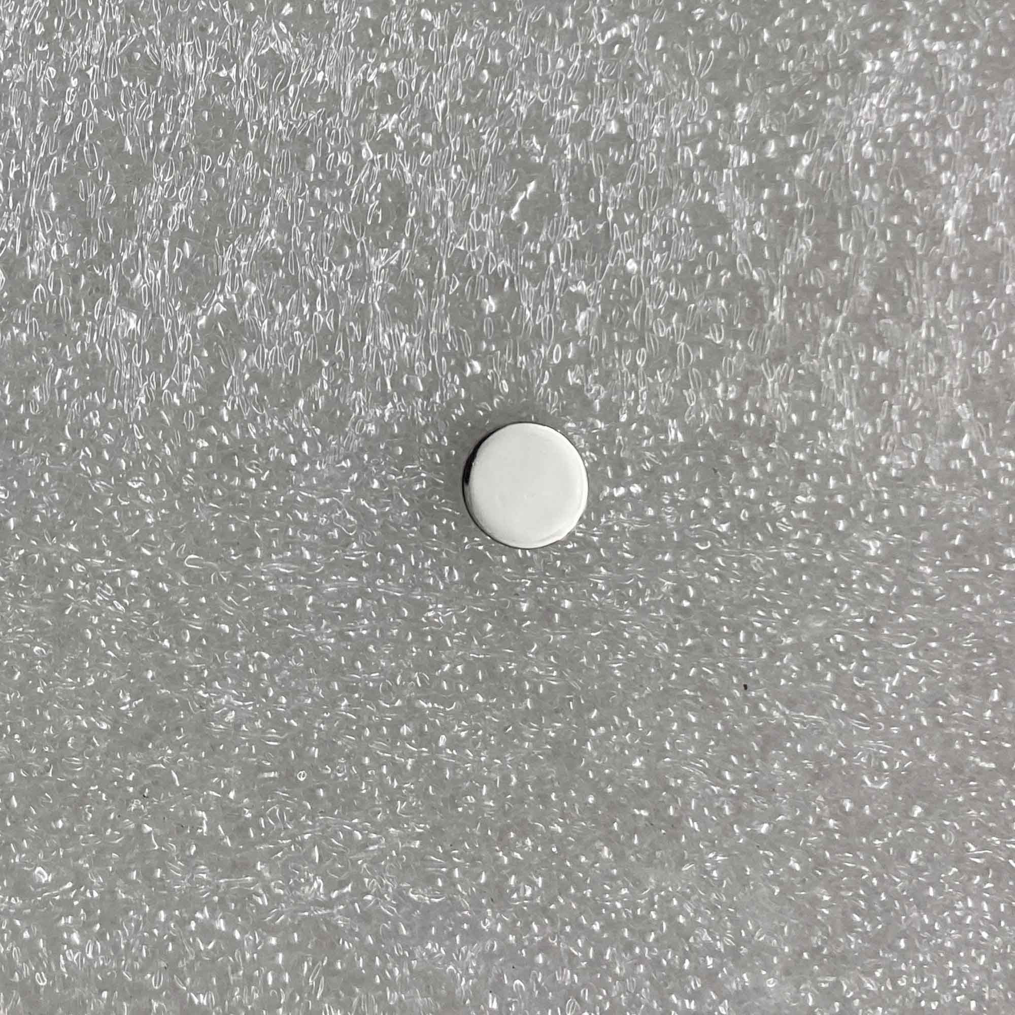 Metal Logo Fitting For Bags, Wallets, Shoes and Accessories