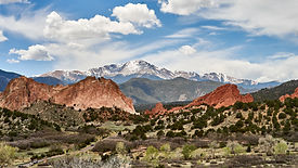 Garden of the Gods and Pikes Peak in Colorado Springs