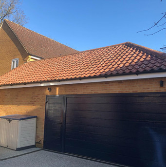 Roof_cleaning_thetford.jpeg