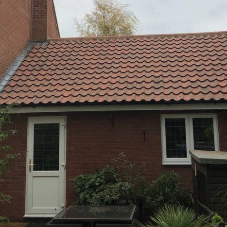 Roof cleaning Thetford .jpeg