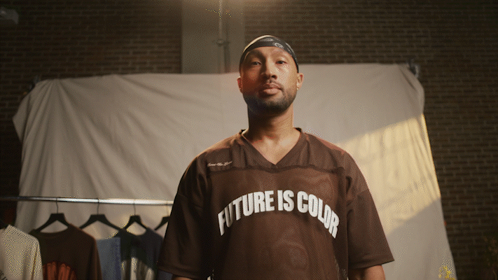 Foot Locker: Threaded