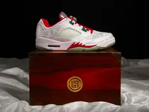 CLOT x AJ5 白絲綢印花賀20周年