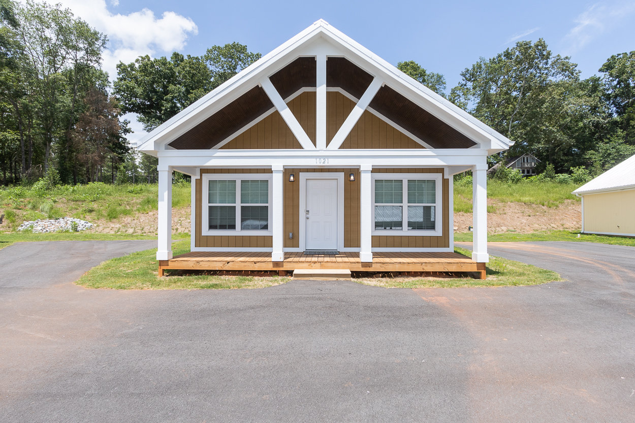 1021 Cabins at Lake Hartwell