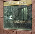 165px-Bulletproof_glass_window_after_a_b