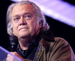 Suprema Corte dos EUA abre caminho para arquivamento do processo contra Steve Bannon