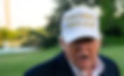Trump limita serviços multilíngues para pessoas sem inglês fluente