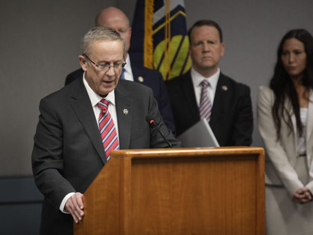 Homicídio qualificado é um dos crimes pelos quais Tyler Robinson vai responder