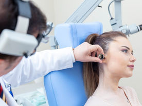 EUA aprovam 1ª terapia genética para forma rara de perda auditiva