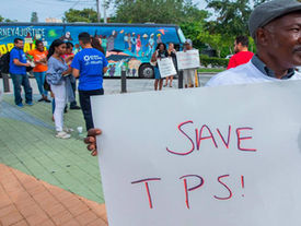 Organizações e imigrantes têm feito campanha para salvar o benefício