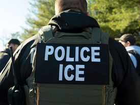 Exceção para agir sem mandado judicial é quando há risco de fuga