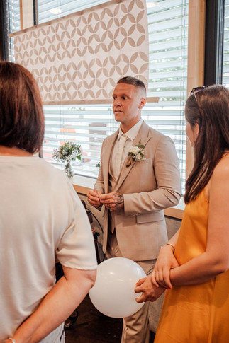 Hochzeitsfeier in Lorch mit Familie und Freunden