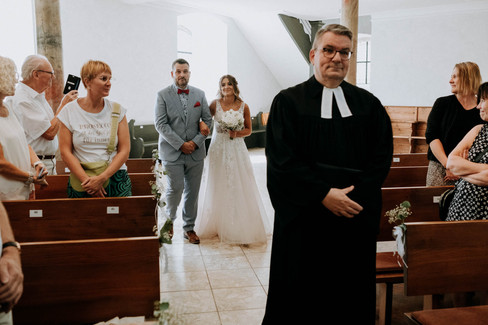 Kirchliche Trauung in der Stephanuskirche in Alfdorf