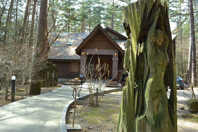 絵本美術館 森のおうち