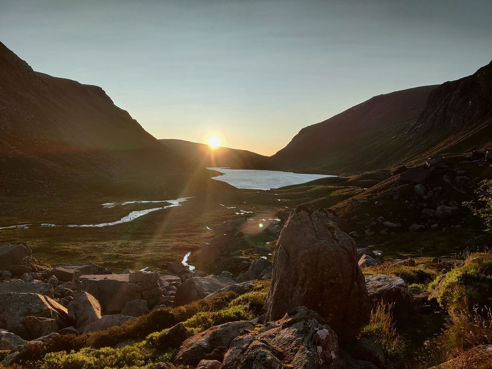 Sunrise over Loch Avon