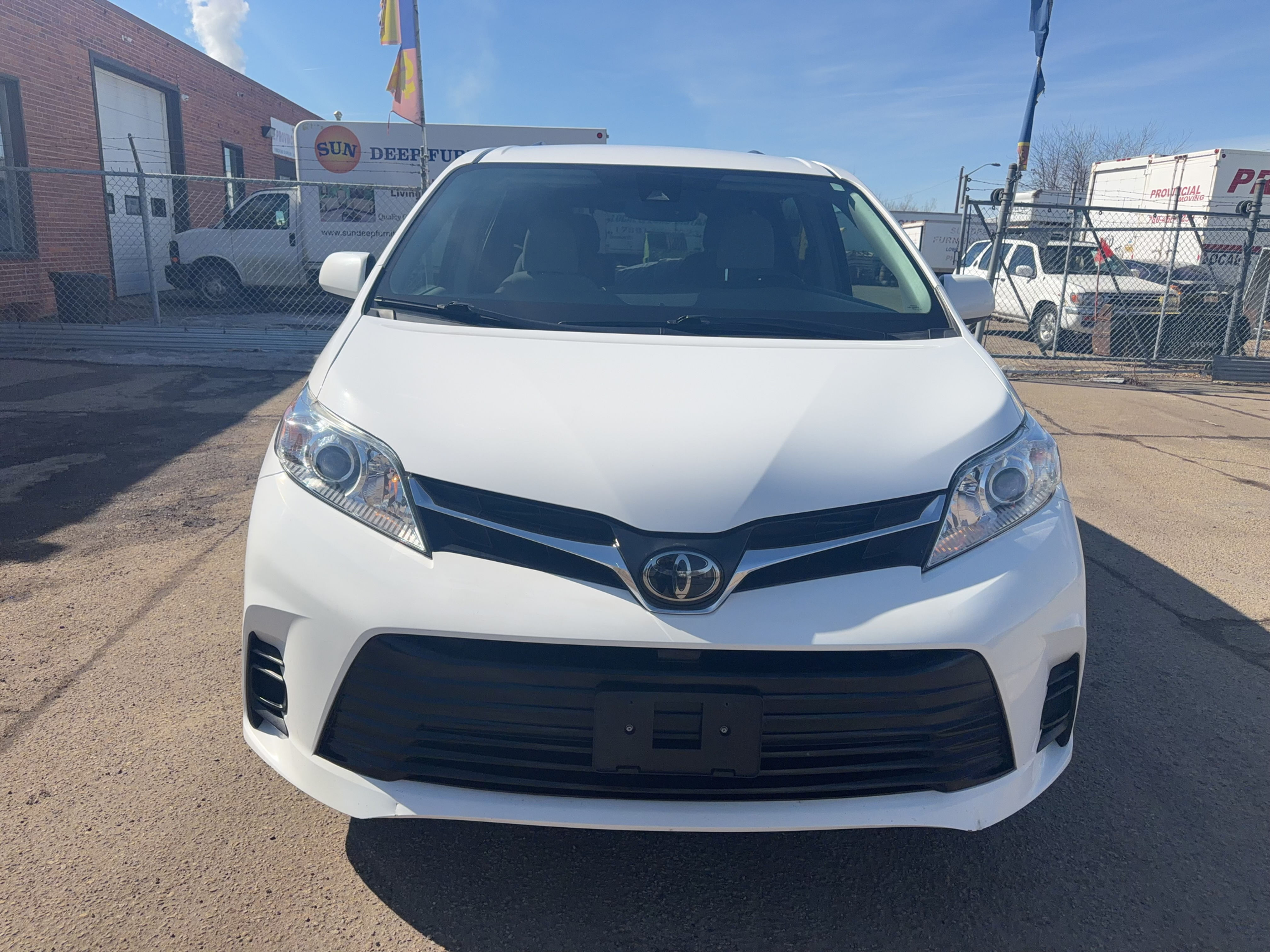 2018 Toyota Sienna LE AWD