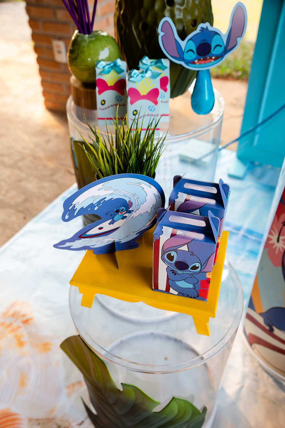 Displays de Mesa Stitch Fenix Design Studio