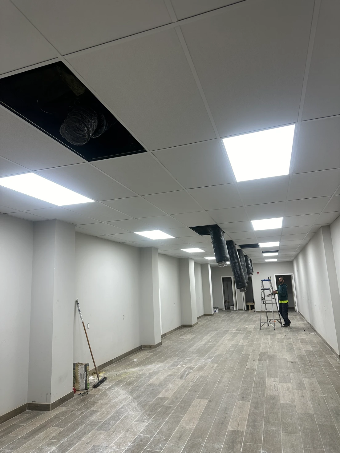 Suspended Ceilings, paint 