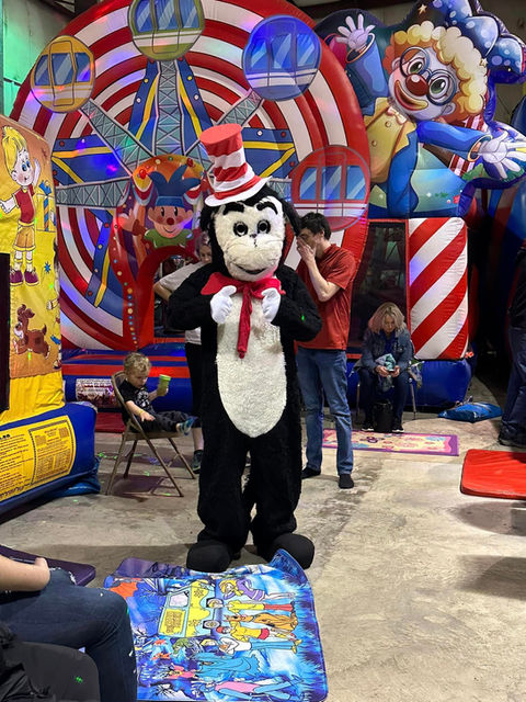 Cartoon Headquarters | Cartoon Character in Inflatable Area