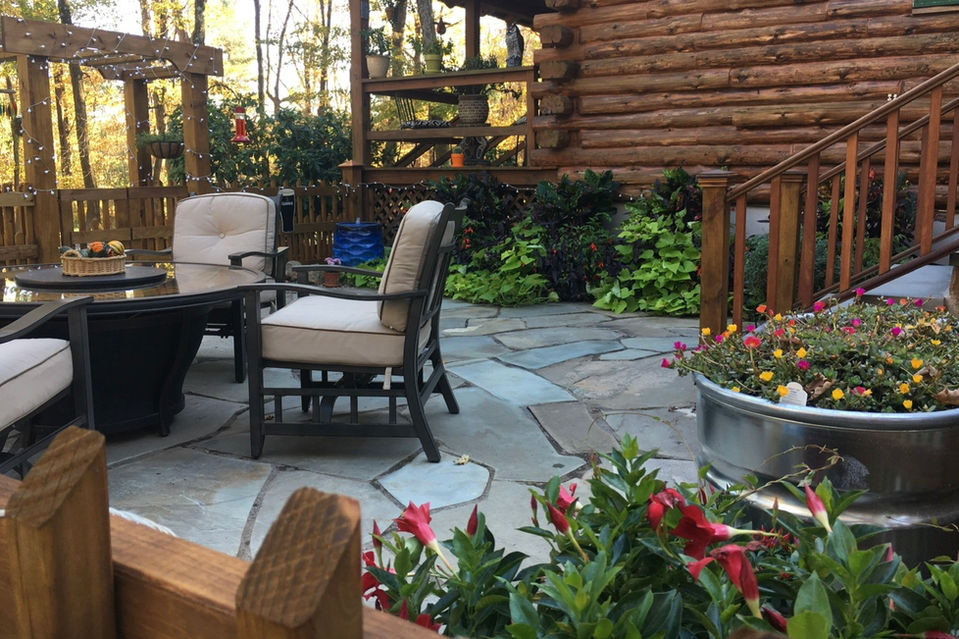 Country Cottage Landscaping