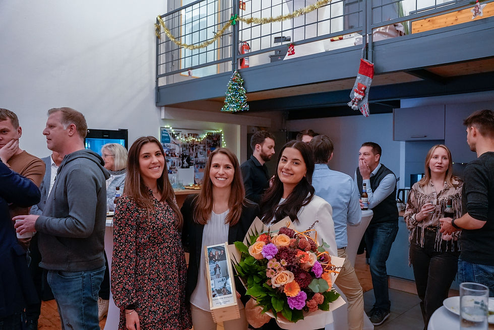 Rückblick: Verabschiedung von Dr. Marianne Hock-Döpgen und gemeinsame Weihnachtsfeier im DGZ