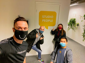 Nachtsessie in de studio bij Yes! We Connect