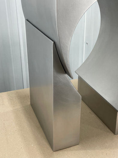 AVERY ROYER CORTEZ SIDE TABLE 
