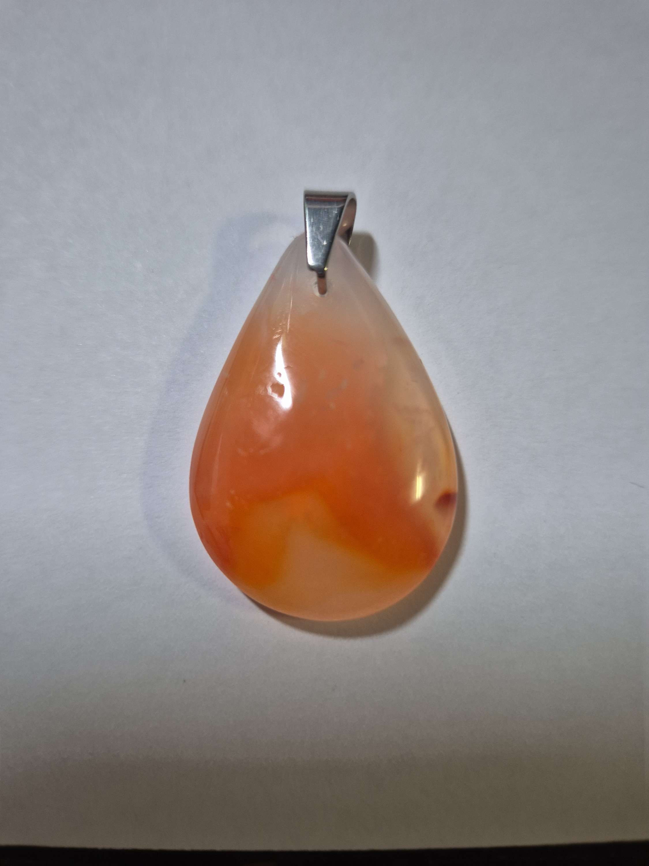 ✨ Pendentif en Cornaline 3 – Vitalité, Concentration et Réussite Scolaire ✨