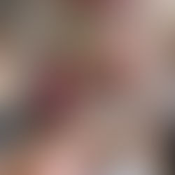 दीपावली के अवसर पर!...वरिष्ठ समाजसेवी विजय प्रकाश दूबे के आर्थिक सहयोग से वृद्धा आश्रम में बाटी गई म