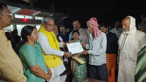 ⭕पीड़ित परिवार को ओमप्रकाश राजभर ने!..राहत राशि के साथ आवास और भूमि देने का किया ऐलान