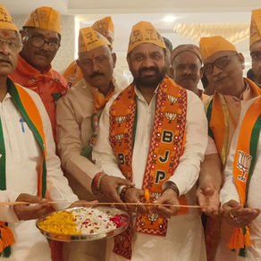 ⭕गाजीपुर पहुंचे मंत्री दयाशंकर मिश्र ‘दयालु' की!..ई-रिक्शा और पब्लिक ट्रांसपोर्ट अपनाने की अपील