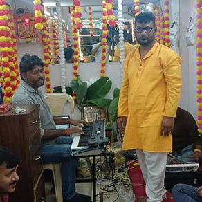 सावन के पावन माह में!...सत्यम हेयर कटिंग सैलून पर हुआ सुंदर कांड पाठ व भक्ति संगीत का आयोजन