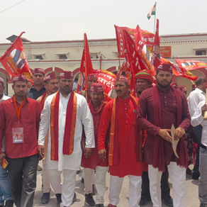 ‼️कमलेश बिंद मुठभेड़ प्रकरण में!..निषाद पार्टी सड़कों पर, उच्च स्तरीय जांच की मांग को लेकर डीएम को सौंपा ज्ञापन‼️