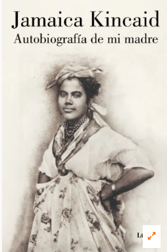Mujer afro-caribeña con un sombrero y collares, con su mano izquierda descansando en su cadera, aparece en la portada del libro de Jamaica Kincaid "Autobiografía de mi madre".
