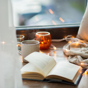 How to Embrace a Slow Living Mindset in a Fast-Paced World 🌿