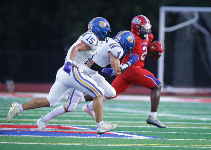 Fball - Neshaminy vs. D'Town West-8