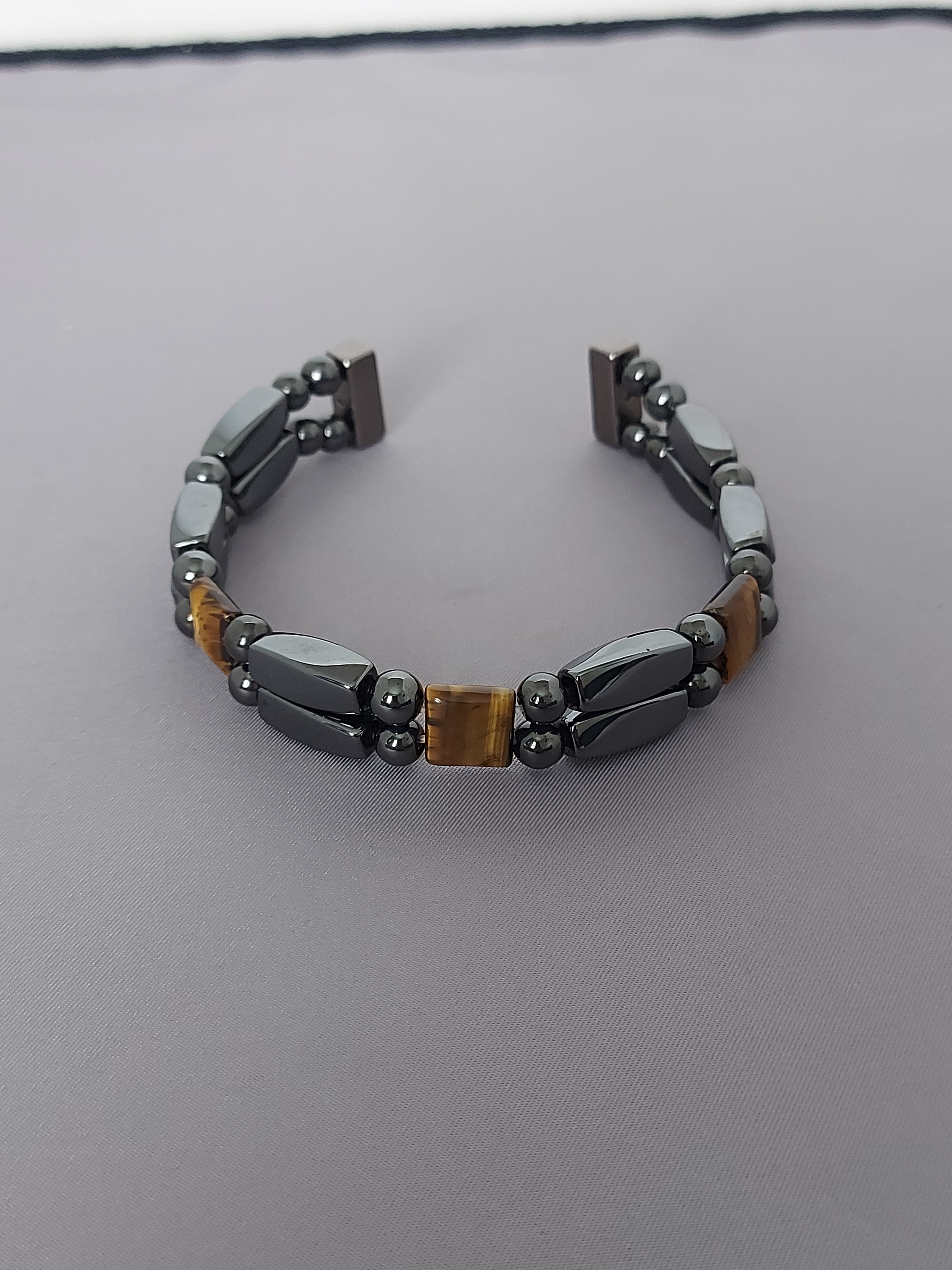 Bracelet hématites magnétiques 2 rangées