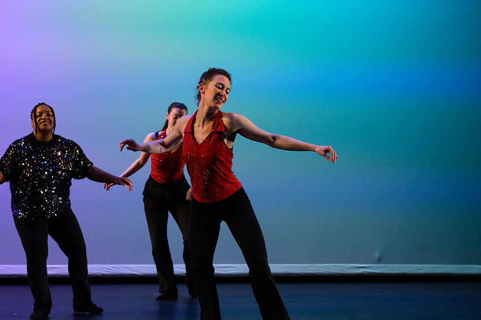 Momentum Dance Theatre - Playing Through-206