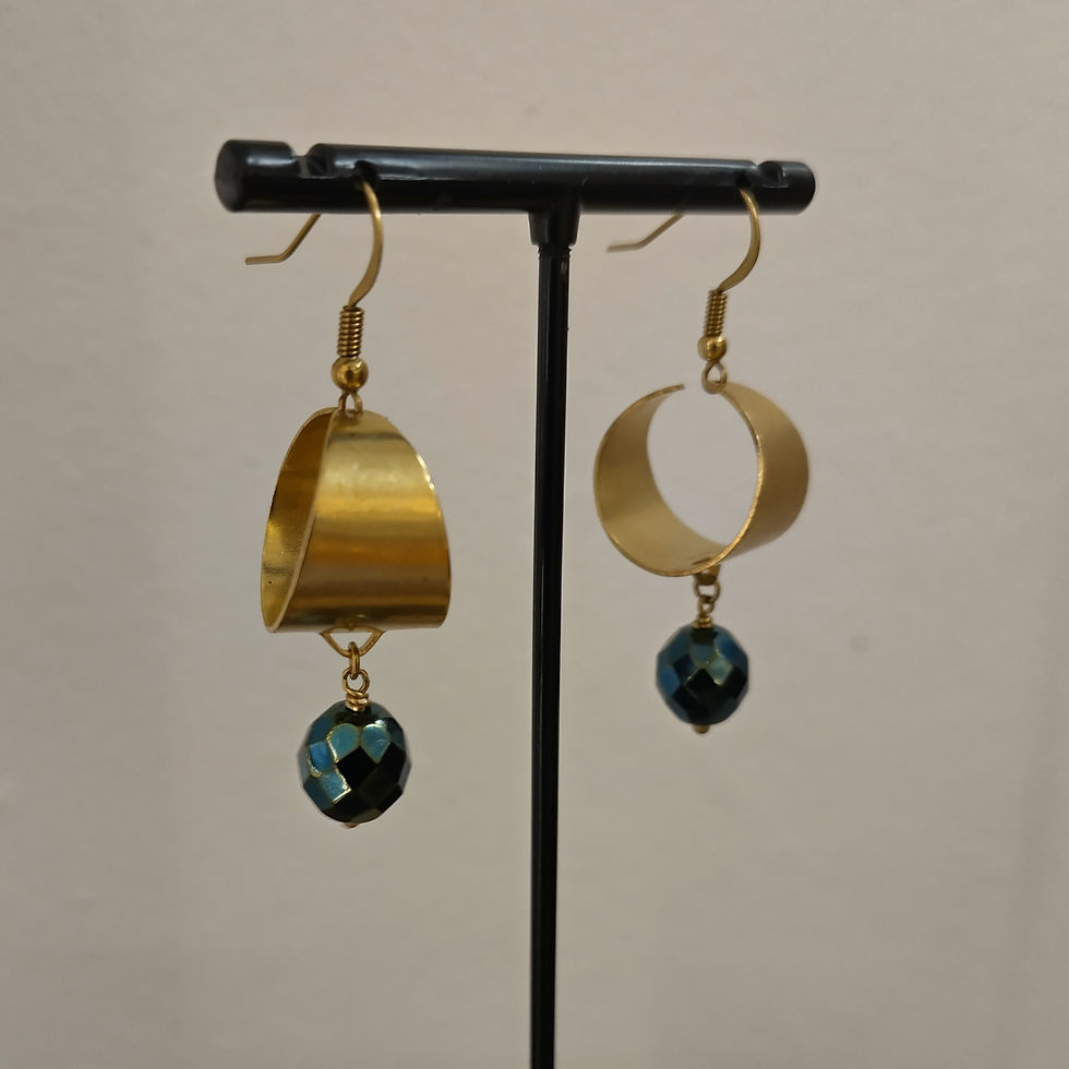 Thumbnail: Ring earrings. Brass and Glass