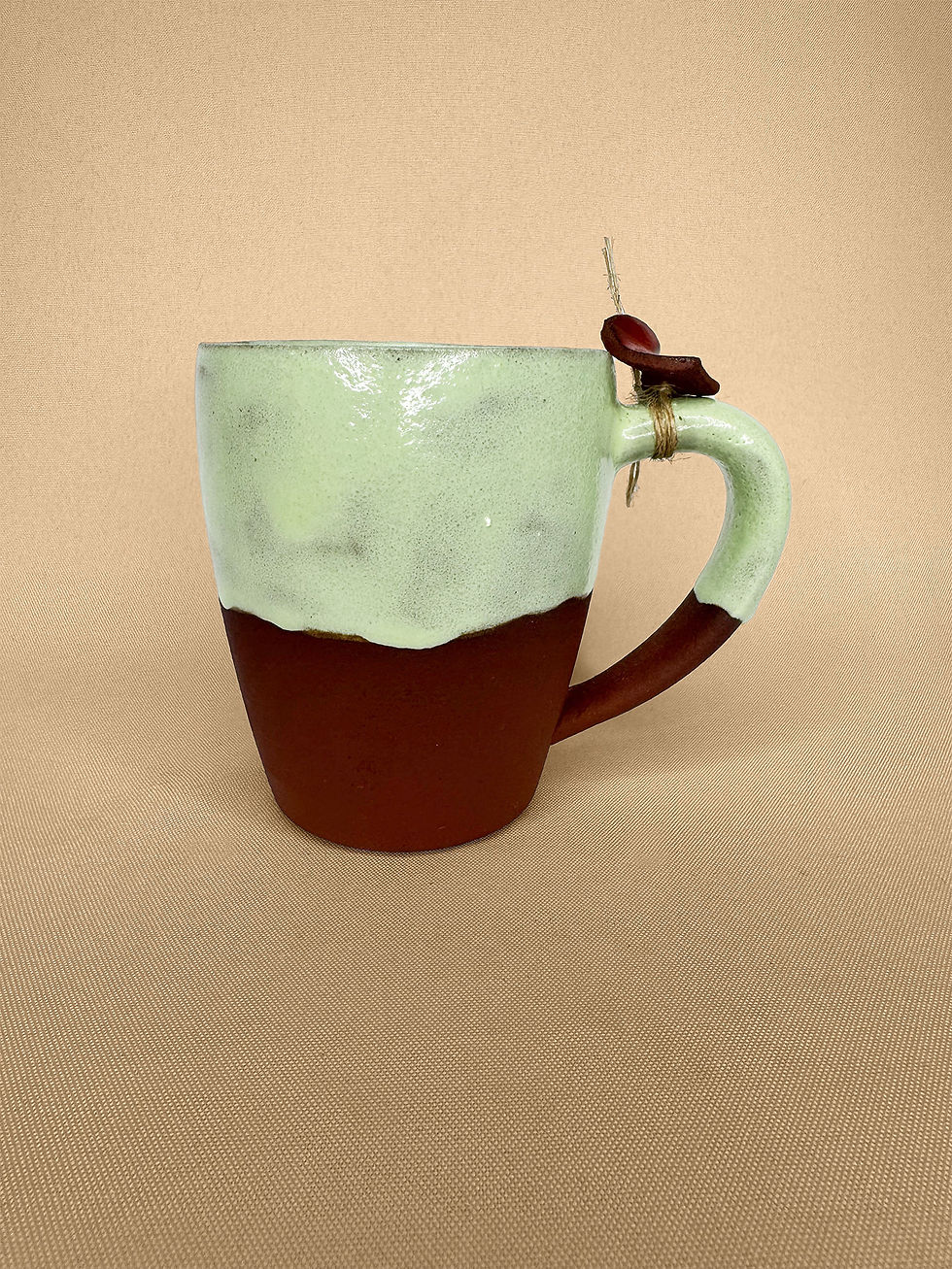 Miniatura: Aconchego - Caneca 400ml detalhe em rafia com coração esmaltado
