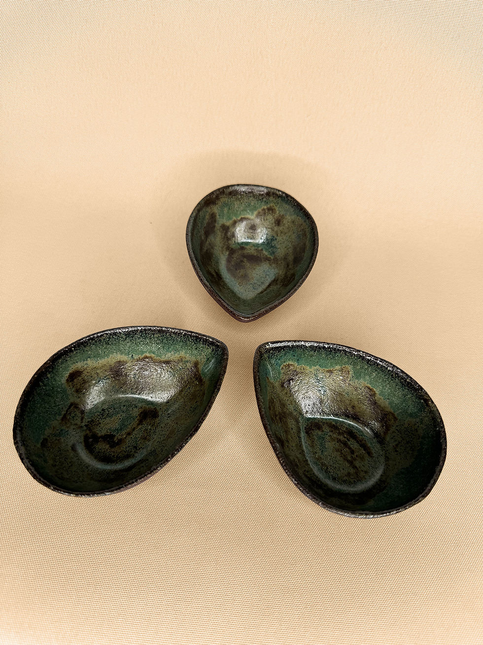 Miniatura: Aconchego - Trio de petisqueira gota verde calido