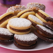 An Easy and Delicious Peruvian Alfajores Recipe