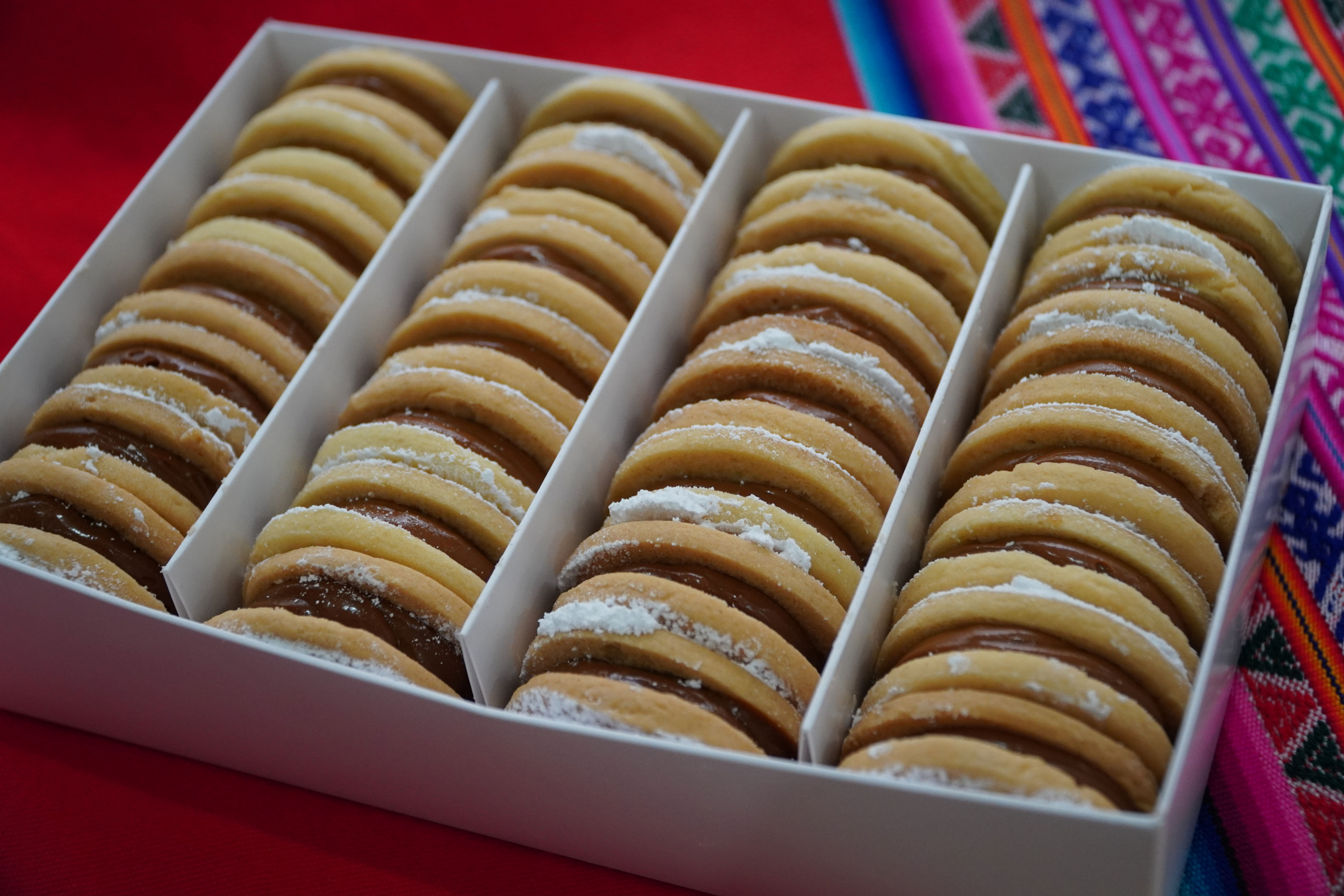 Alfajores Peruanos (28 Unidades)