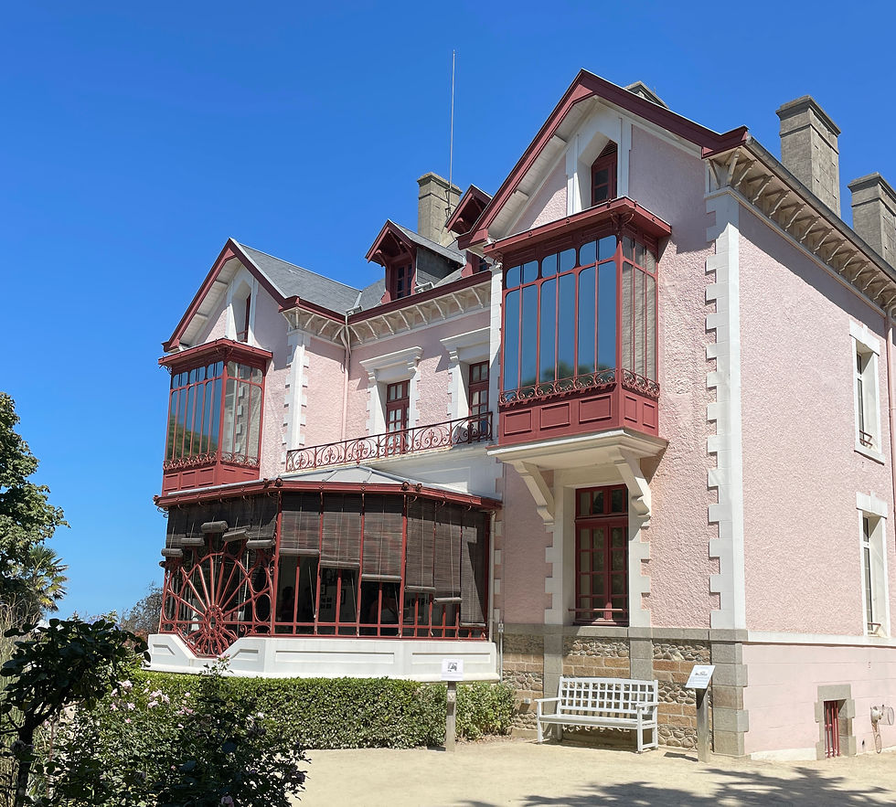 Haus von Christian Dior in Granville