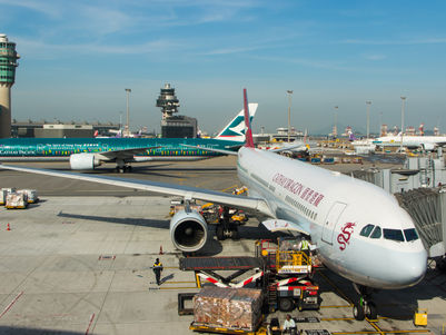 Stopover at Hong Kong (HKG) on flights to Australia