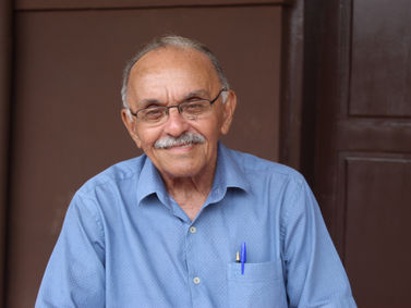 Conheça a trajetória do Sr. Neguinho, um dos mais tradicionais professores de Porto Ferreira