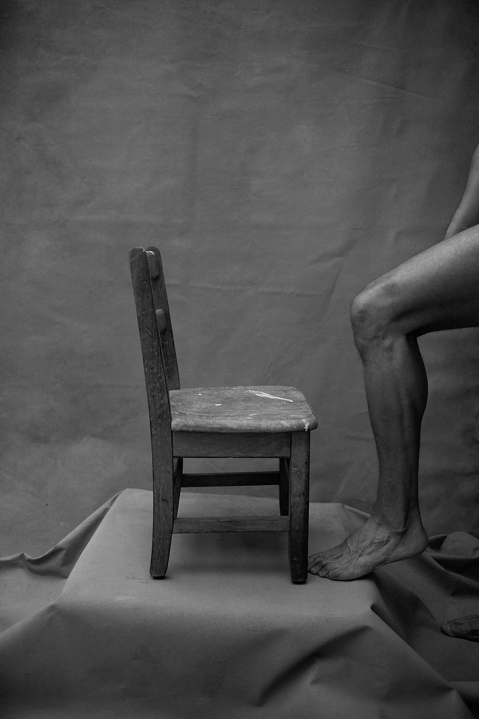 Ricky Cohete Black and white photography figurative model