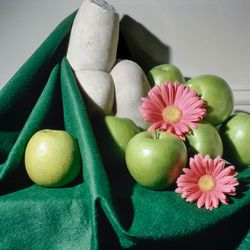 Sculpture Fragment with Apples and Gerberas, 1980