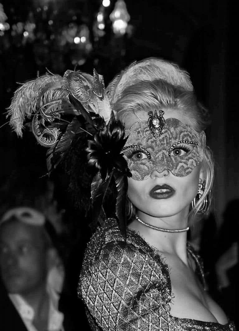 Untitled 18 Paris, 2010, Arslan Sukan_Black and white_ Photography_ fashion_figurative_contemporary art_ portraits_