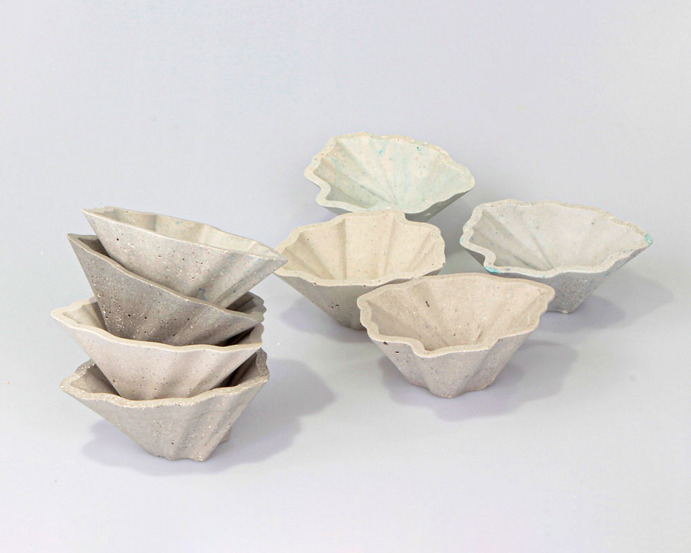 Thumbnail: contemporary design Oyster Shell Trays Jesmonite hand-mad abstract colors Hand-Crafted